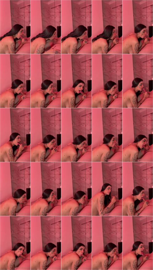 Karely Ruiz Mamando y Disfrutando Verga en el Baño para OnlyFans